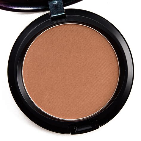 mac bronze bronzing powder.